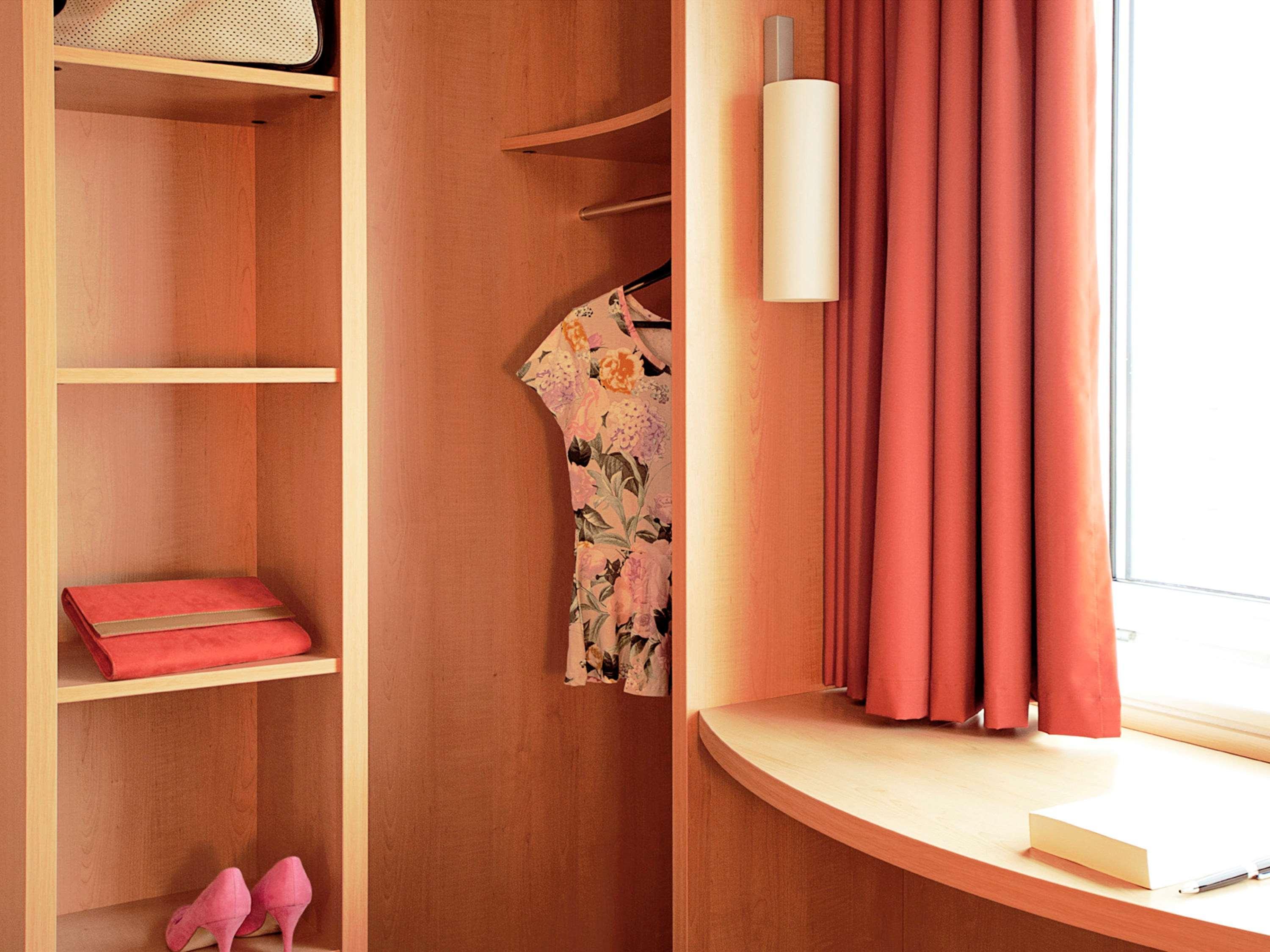 ibis Liège Seraing Boncelles Bagian luar foto