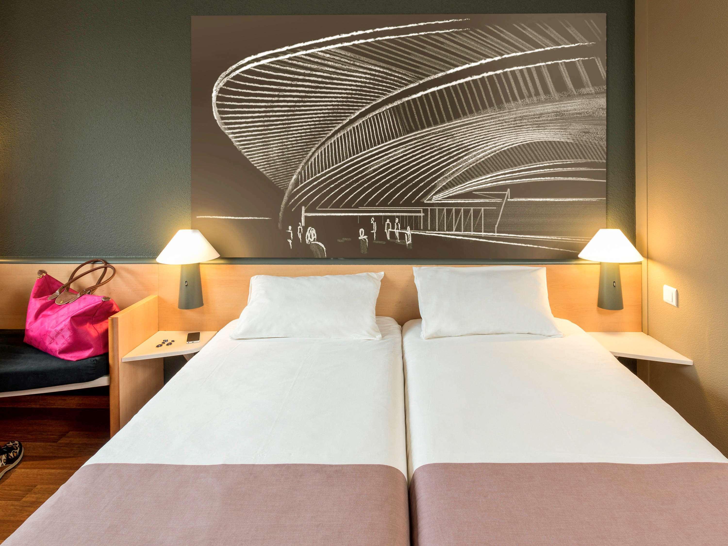ibis Liège Seraing Boncelles Bagian luar foto