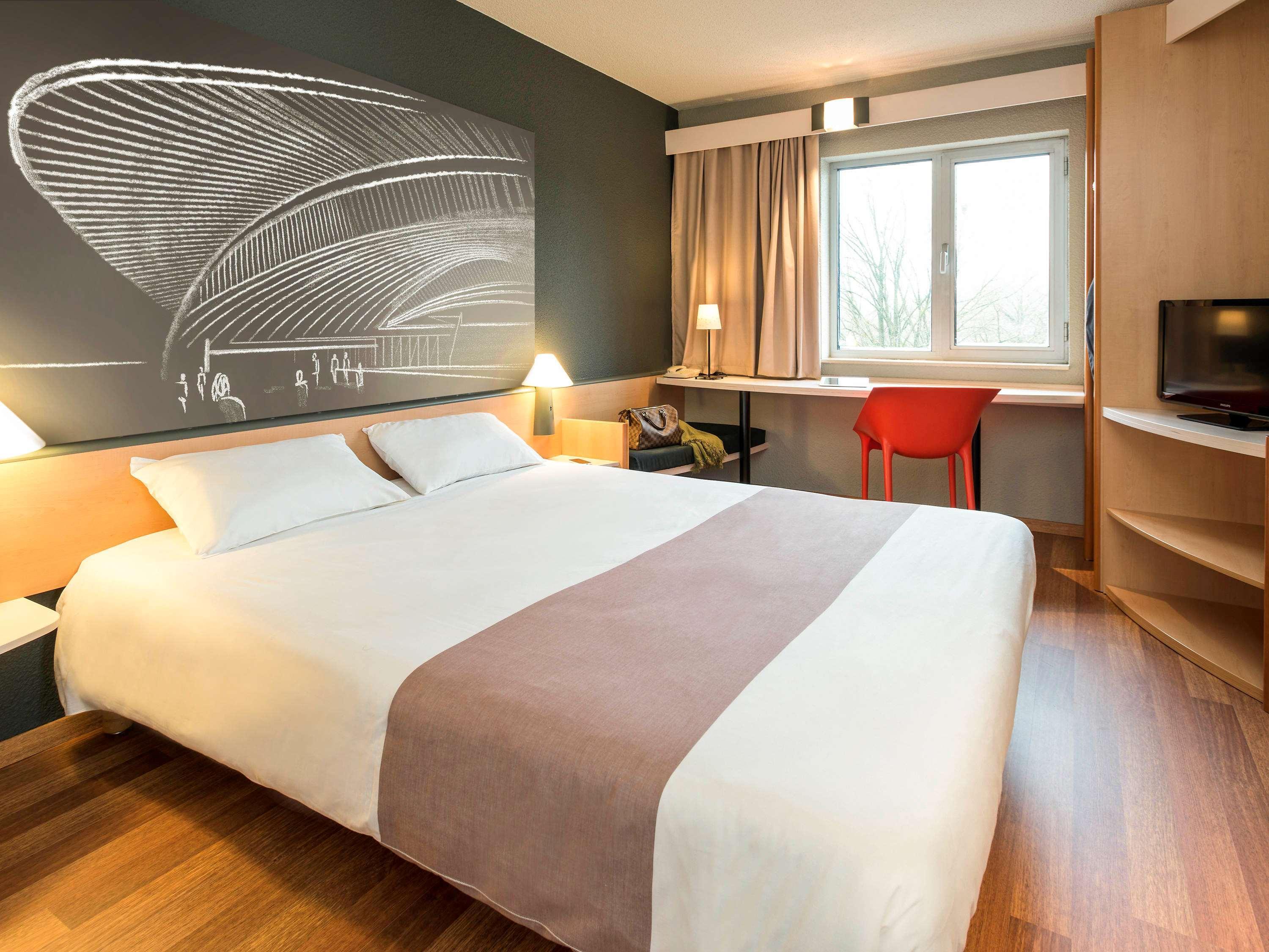 ibis Liège Seraing Boncelles Bagian luar foto